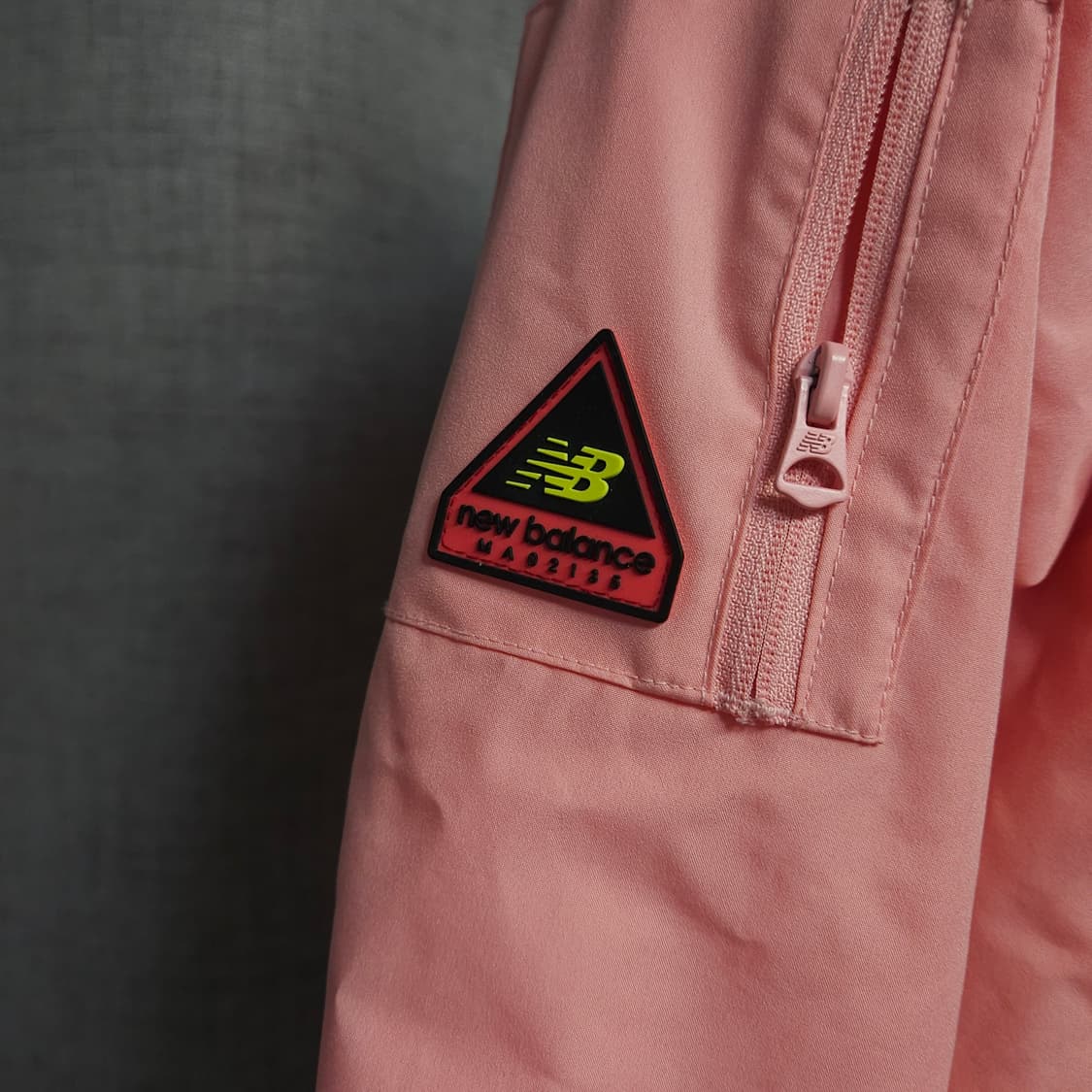 130 ) 뉴발란스 키즈 여아 바람막이 상품이미지3