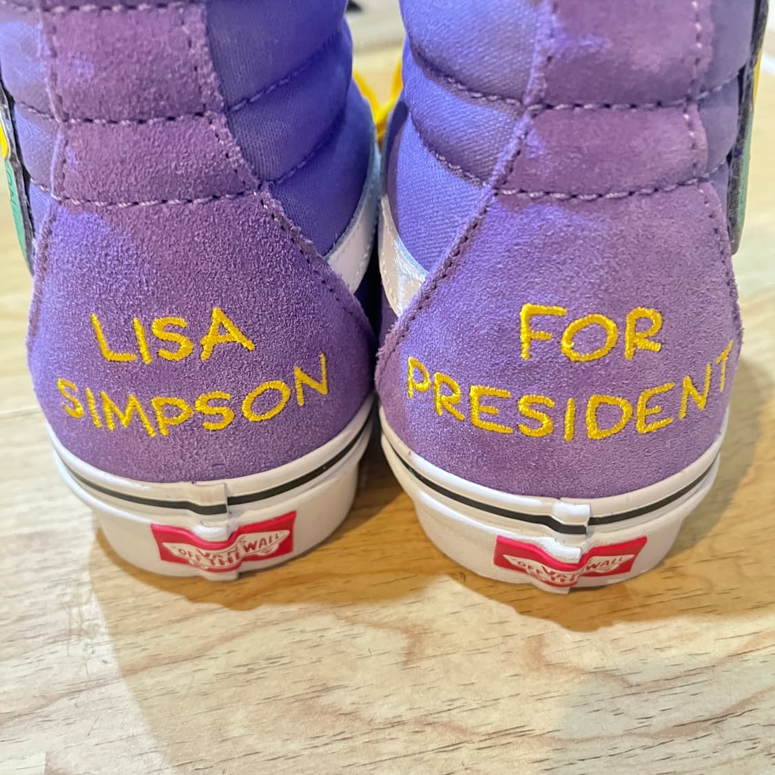 반스 X 심슨 스케이트 하이 240mm 새상품 (정가 105,000원) 상품이미지4