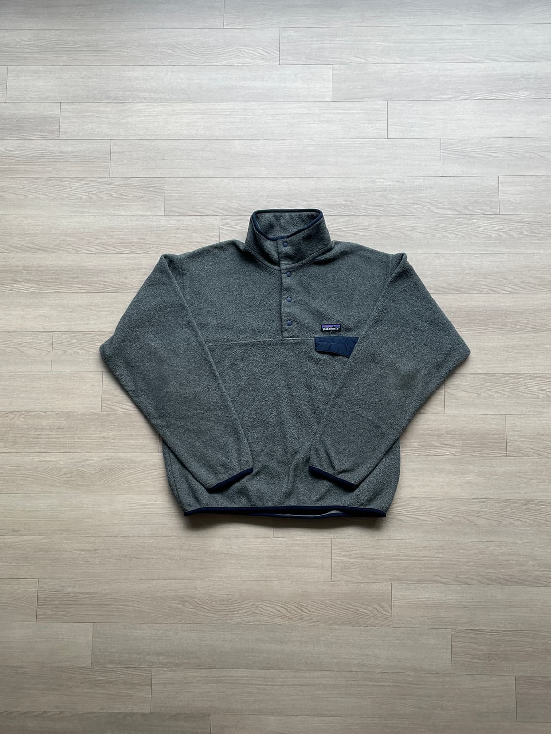 파타고니아 신칠라 니켈 네이비 그레이 플리스 patagonia 상품이미지1