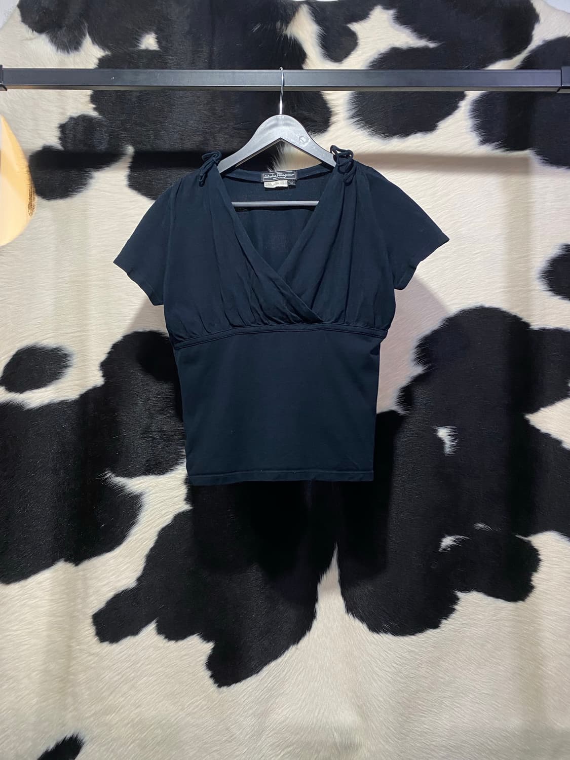 Salvatore Ferragamo 끈 디테일 게더 반팔디셔츠 상품이미지2