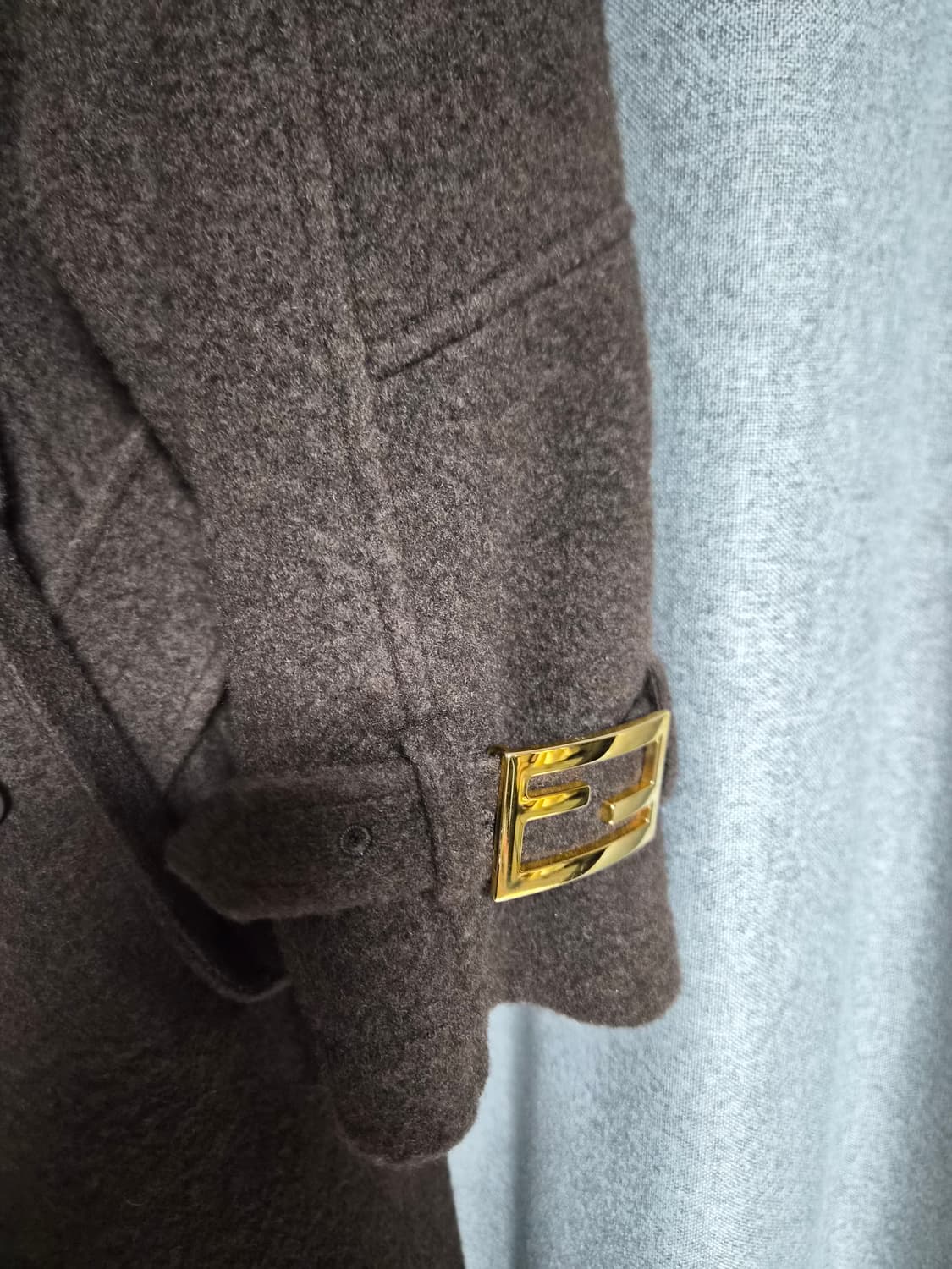 펜디 21fw 최고가 런웨이 코트 팝니다 보테가 구찌 루이비통 프라다 상품이미지7