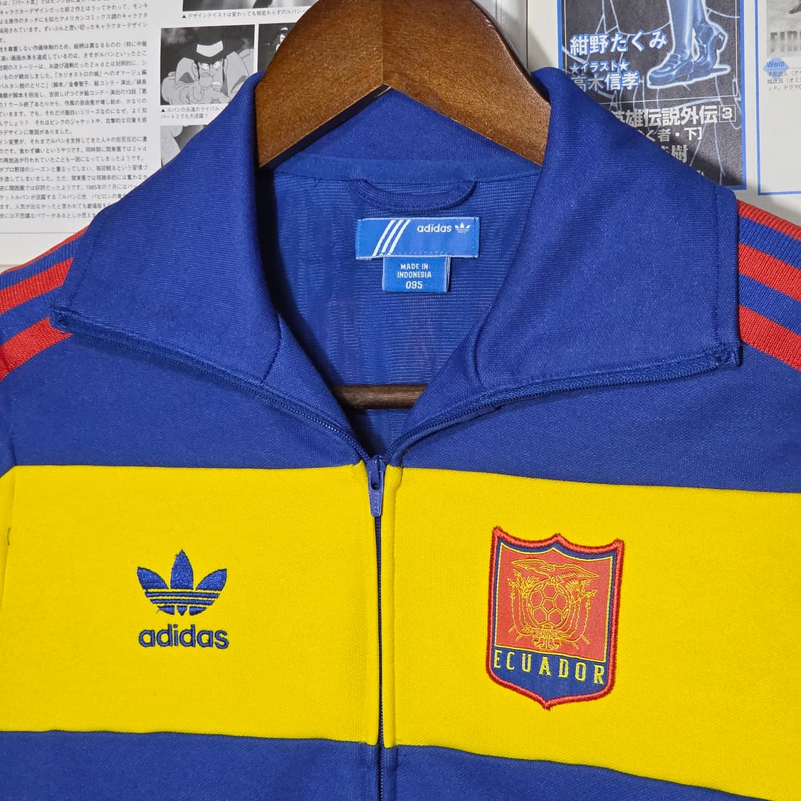 아디다스 에콰도르 블루 슬림핏 져지 트랙탑 상품이미지3