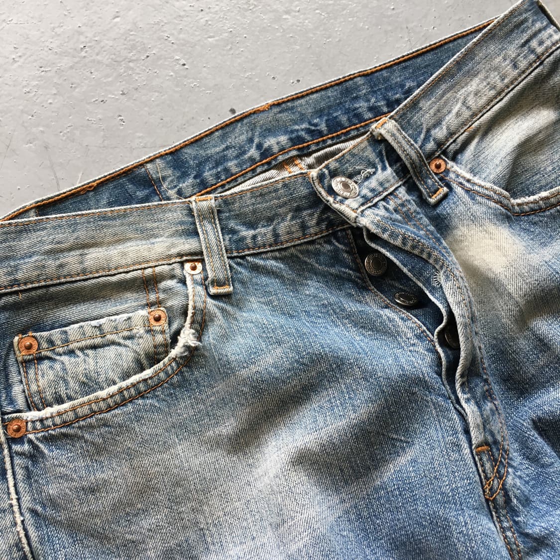 2000’s Made In KOREA Levi’s 501 Denim 상품이미지3