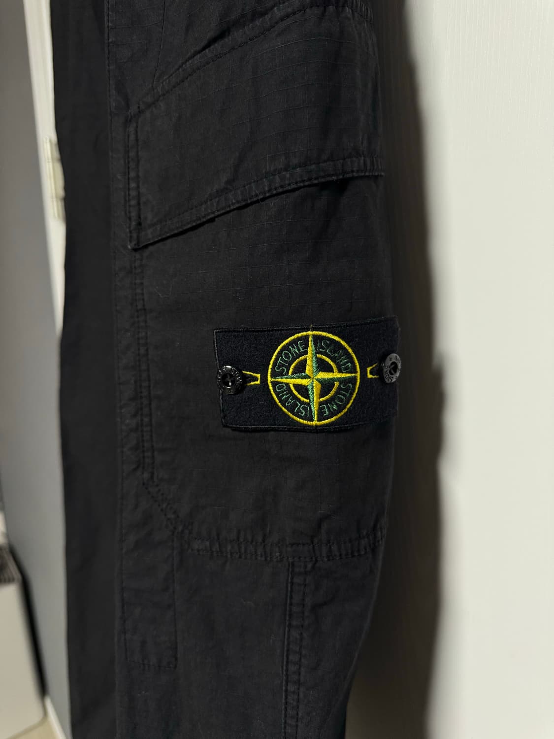 스톤아일랜드 25ss 루즈핏 카고팬츠 와이드 상품이미지5
