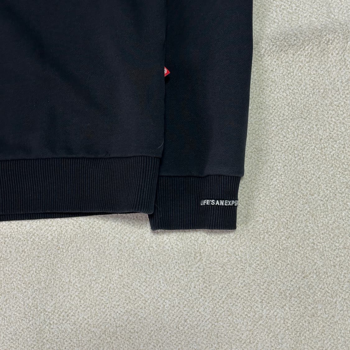 디스커버리 공용 박스 로고 후드티 상품이미지4