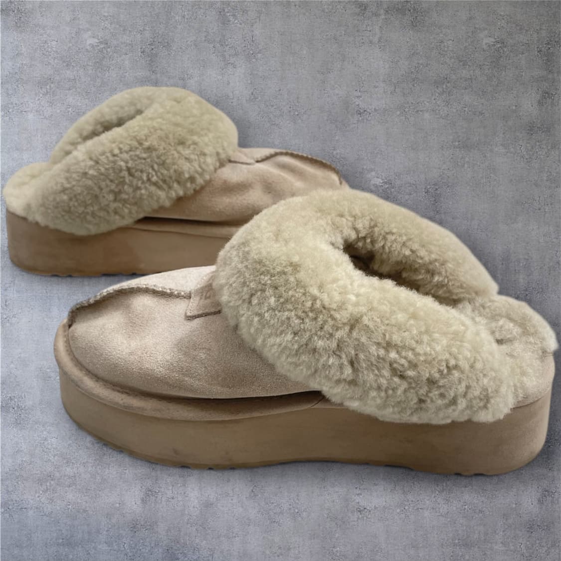 어그 UGG 라이트샌드 코케트 플랫폼 퍼 슬리퍼 EU38 상품이미지2