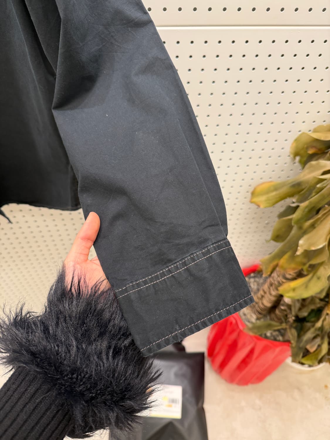 칼하트 아웃스티치 박시핏 워크 셔츠 U31 상품이미지4