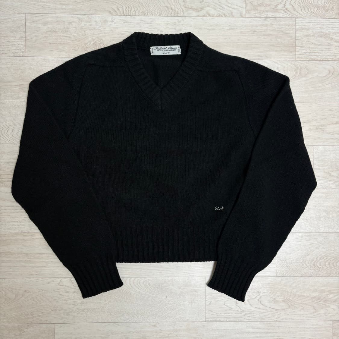 얼바닉30 Rigby v-neck knit 상품이미지2