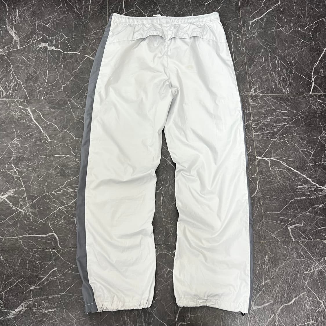 나이키 스우시 파이핑 스트레이트 트랙팬츠 상품이미지5