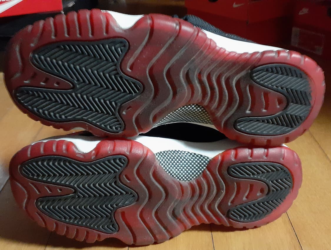 에어조던11 브레드 235 상품이미지9