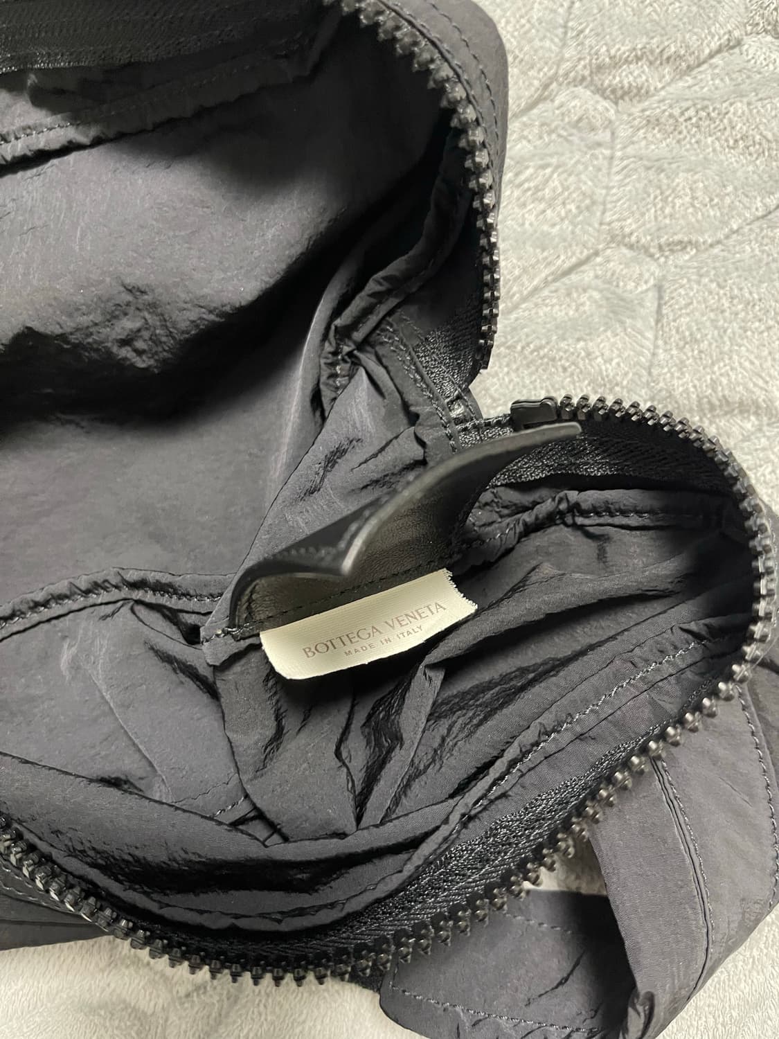 보테가베네타 힙색 상품이미지4