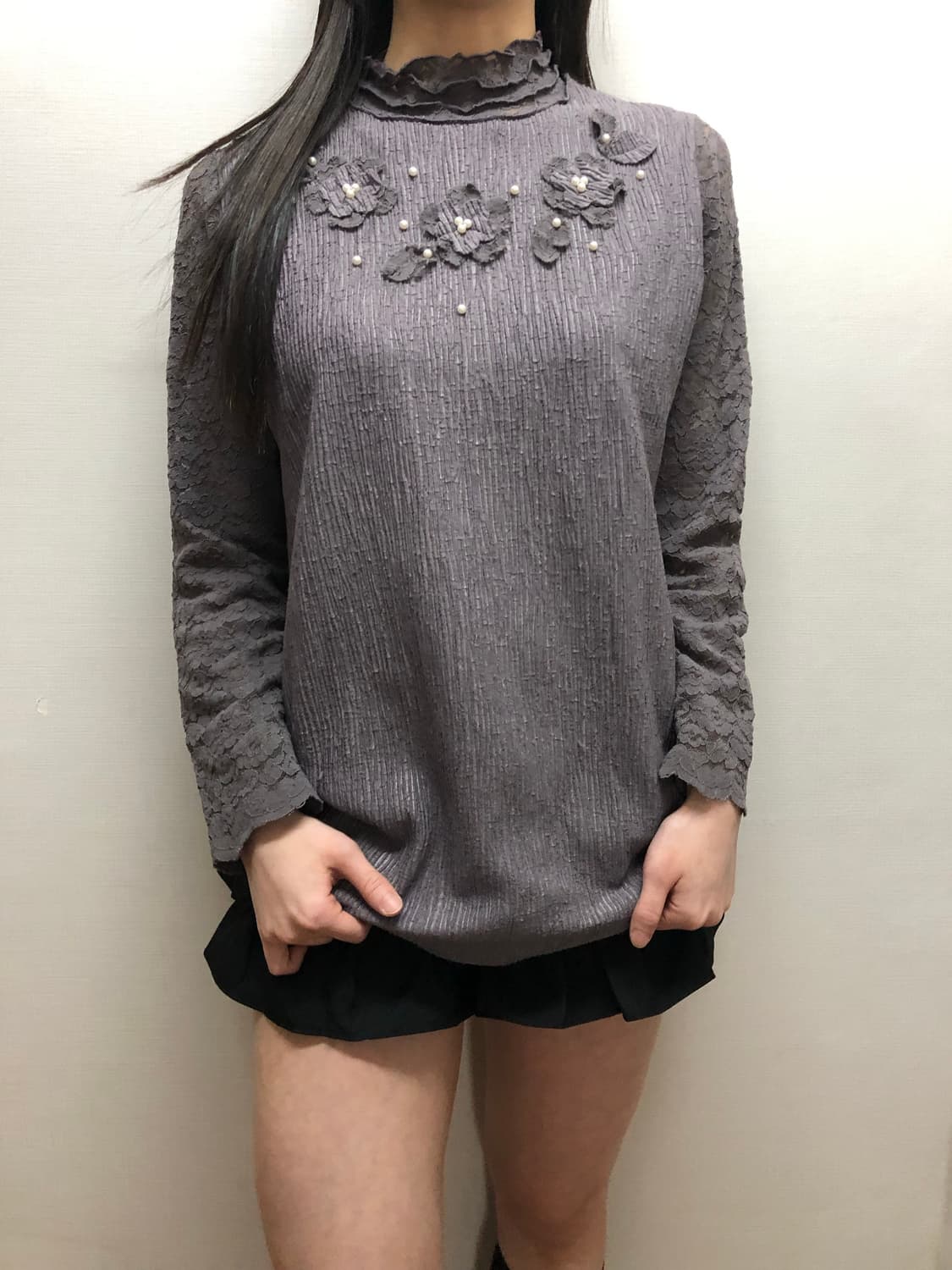 빈티지 퍼플 그레이 플라워 탑 상품이미지3