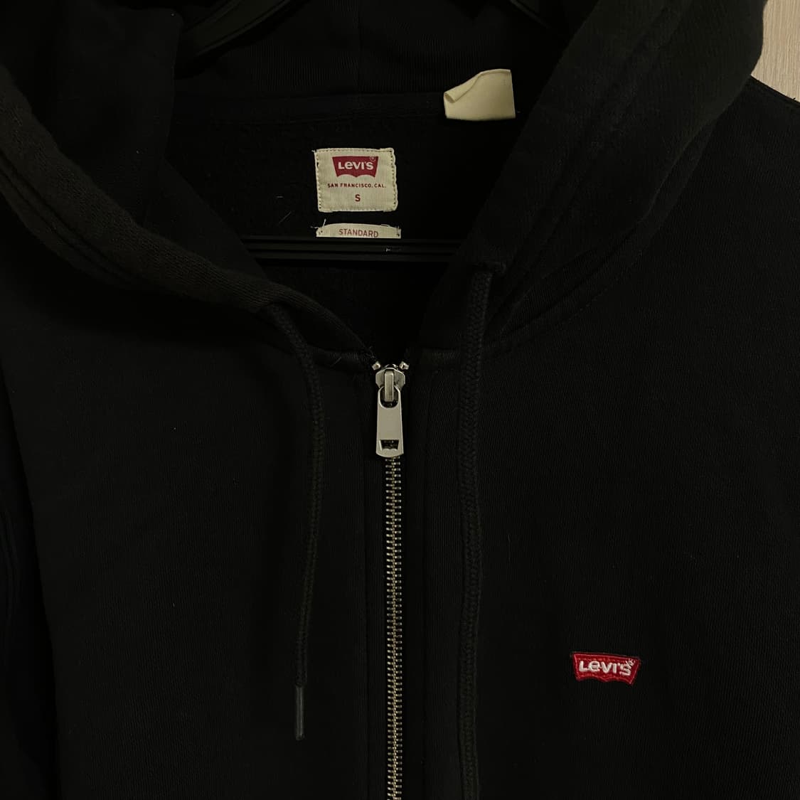 리바이스 스몰로고 후드집업 블랙 S 상품이미지3