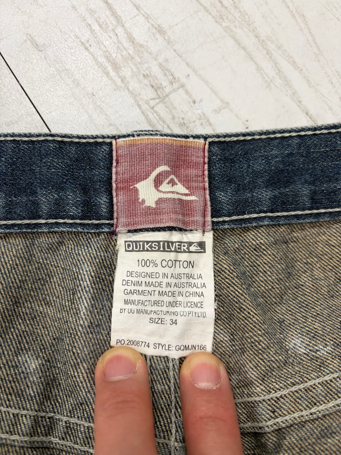 a225) 34 퀵실버 레터링 데님팬츠 상품이미지8