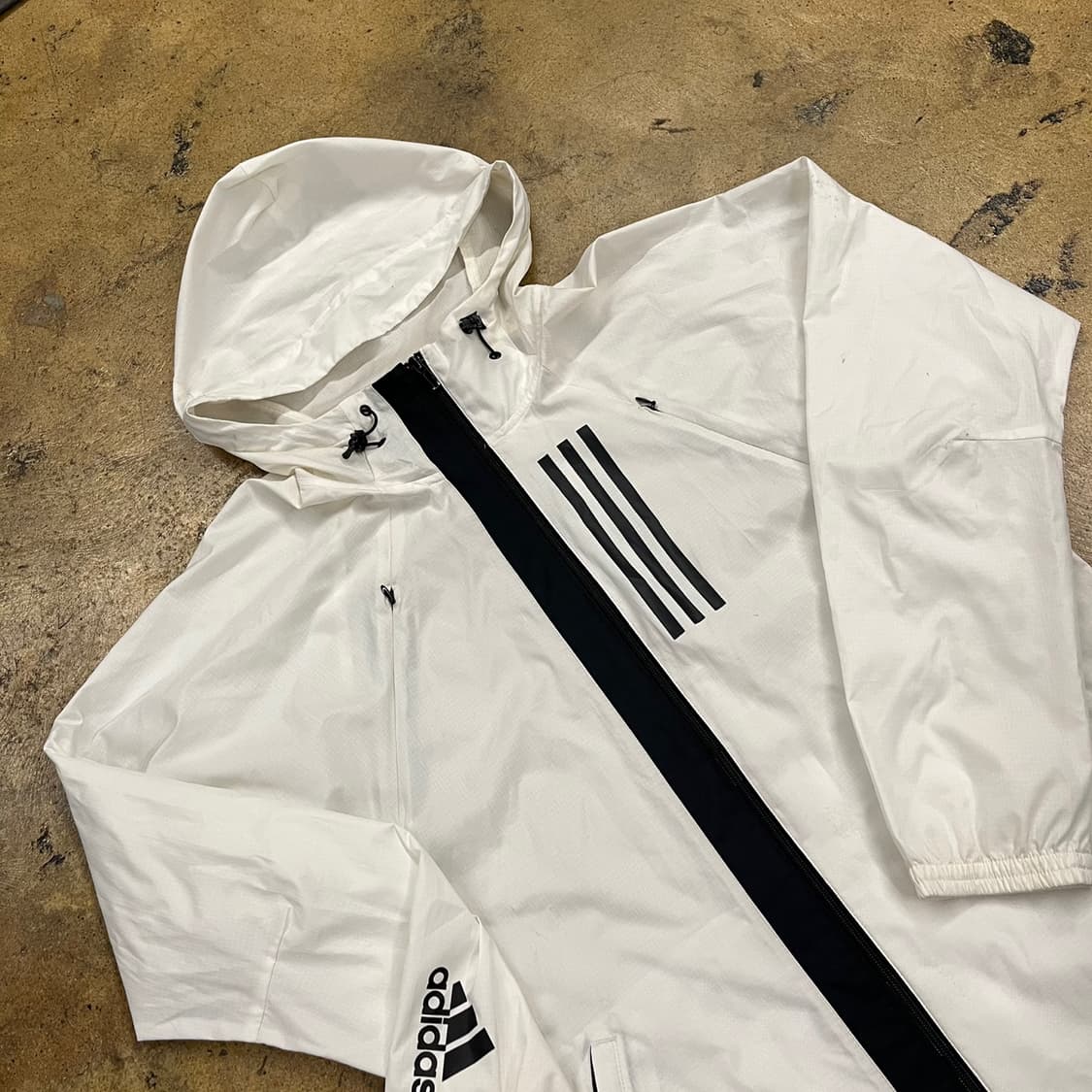 [정품/L] 아디다스 화이트 바람막이 후드 자켓 b16 상품이미지1