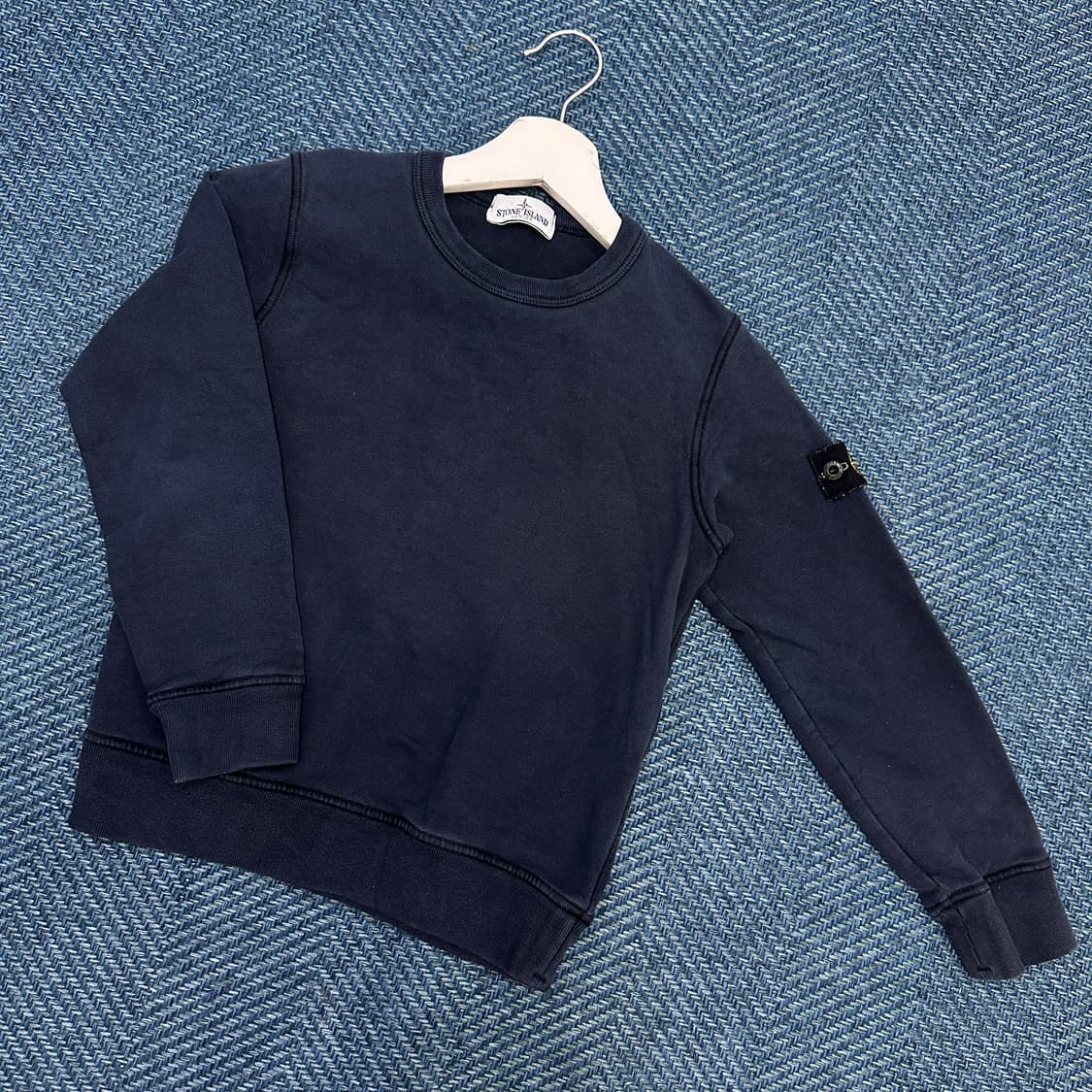 [8/128] 스톤아일랜드 주니어 맨투맨 상품이미지1