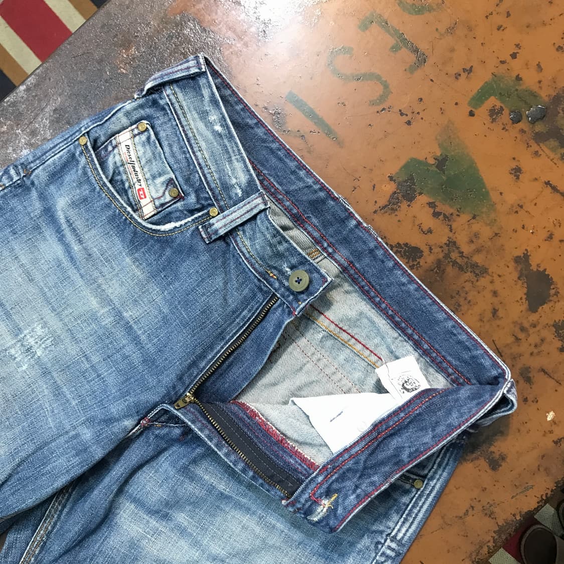 디젤 워시드 중청 데님 팬츠 허리 31 32 사이즈  상품이미지5