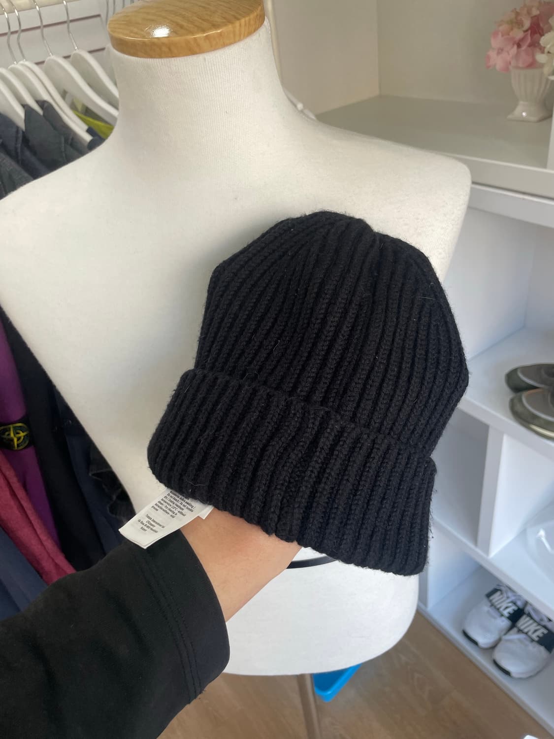 [새상품급] cp컴퍼니 고글 비니 블랙 모자 겨울모자 상품이미지2