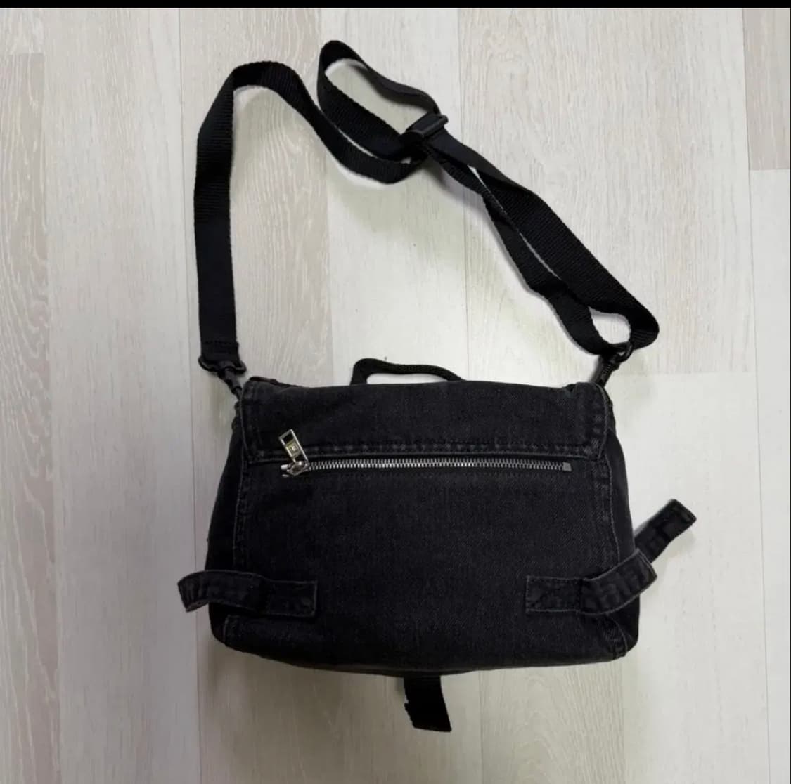 발렌시아가 데님 아미백 상품이미지3