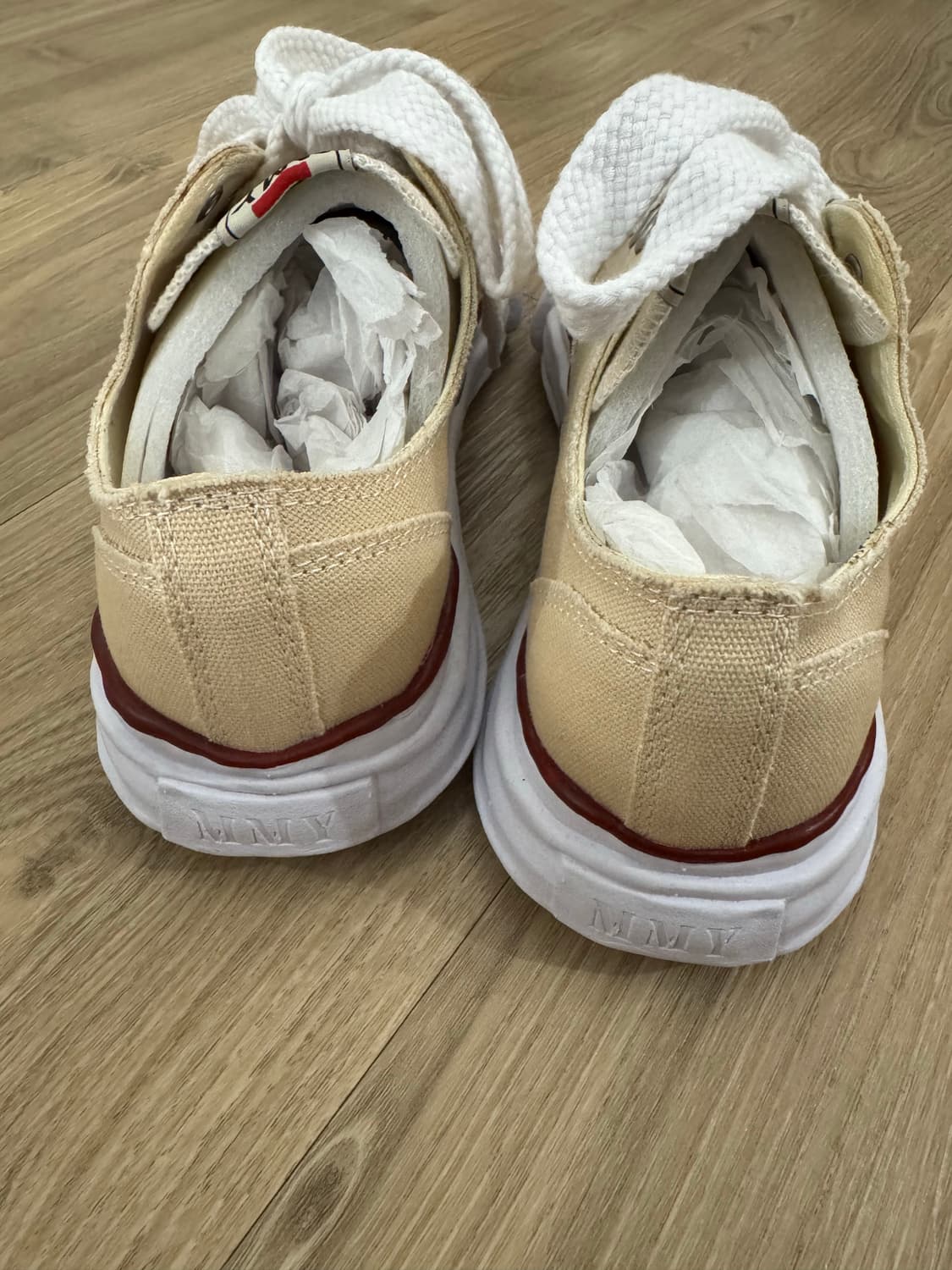 메종 미하라 야스히로 피터슨 OG 솔 캔버스 로우탑 스니커즈 내츄럴 상품이미지3