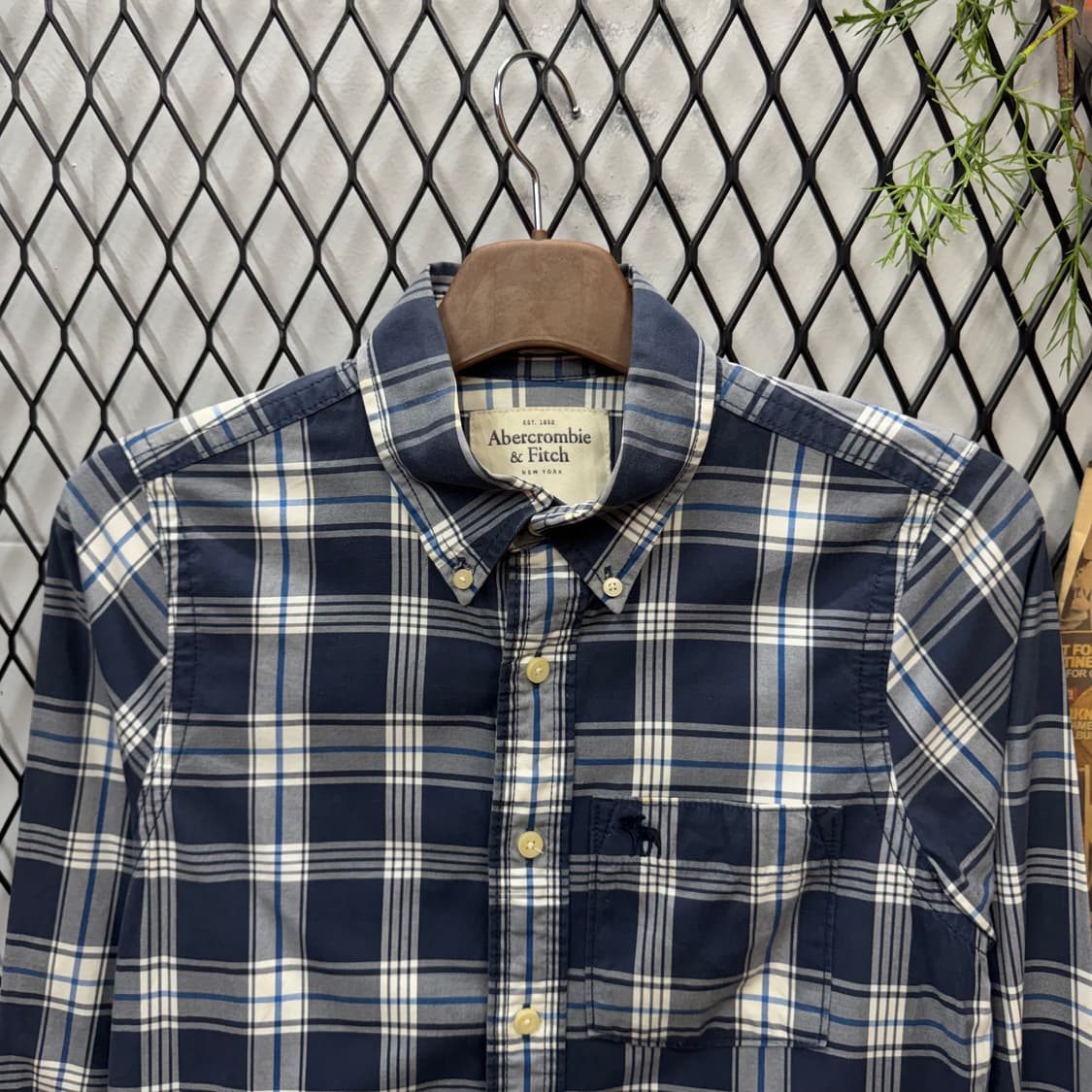 아베크롬비 타탄 체크 셔츠 전면 포켓 로고 포인트 화이트 네이비 상품이미지3