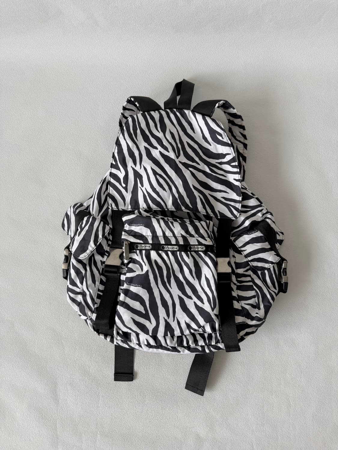 레스포삭(LeSportsac) 지브라 3포켓 백팩 상품이미지1