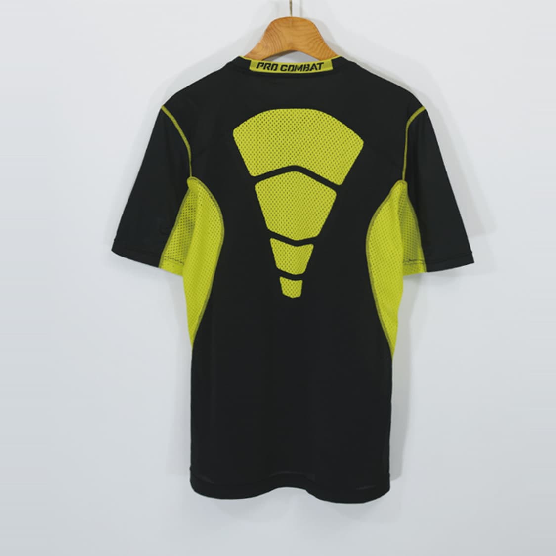 NIKE pro combat dri-fit 기능성티셔츠 상품이미지2