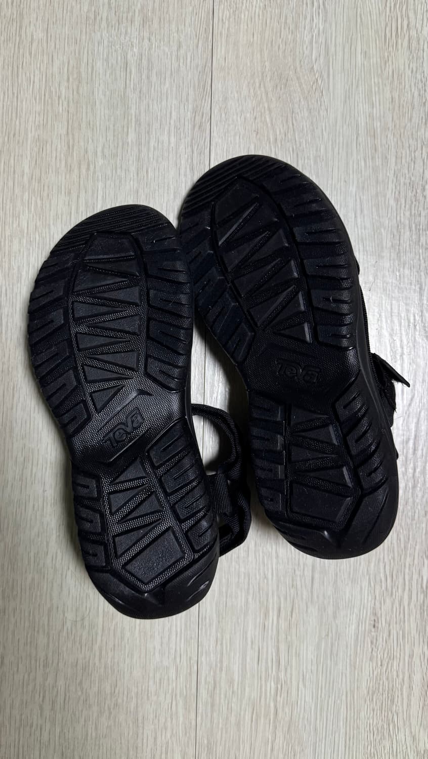 테바 허리케인 블랙 270 판매 상품이미지2