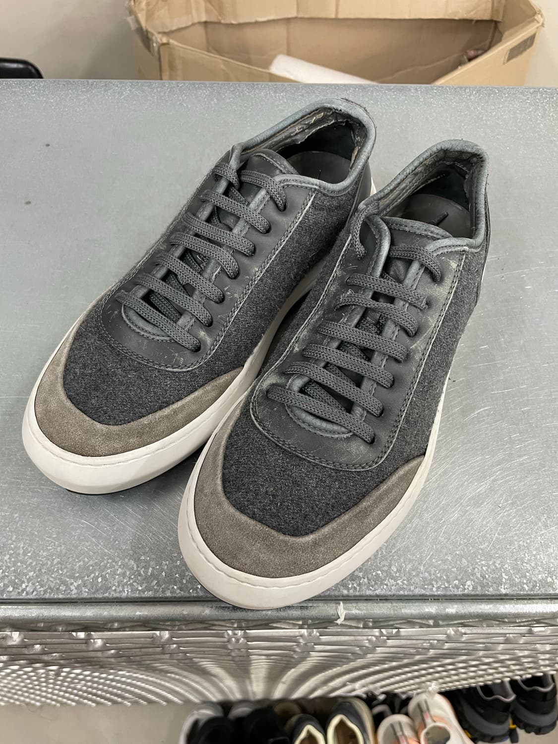 페레가모 스니커즈 7.5 상품이미지2