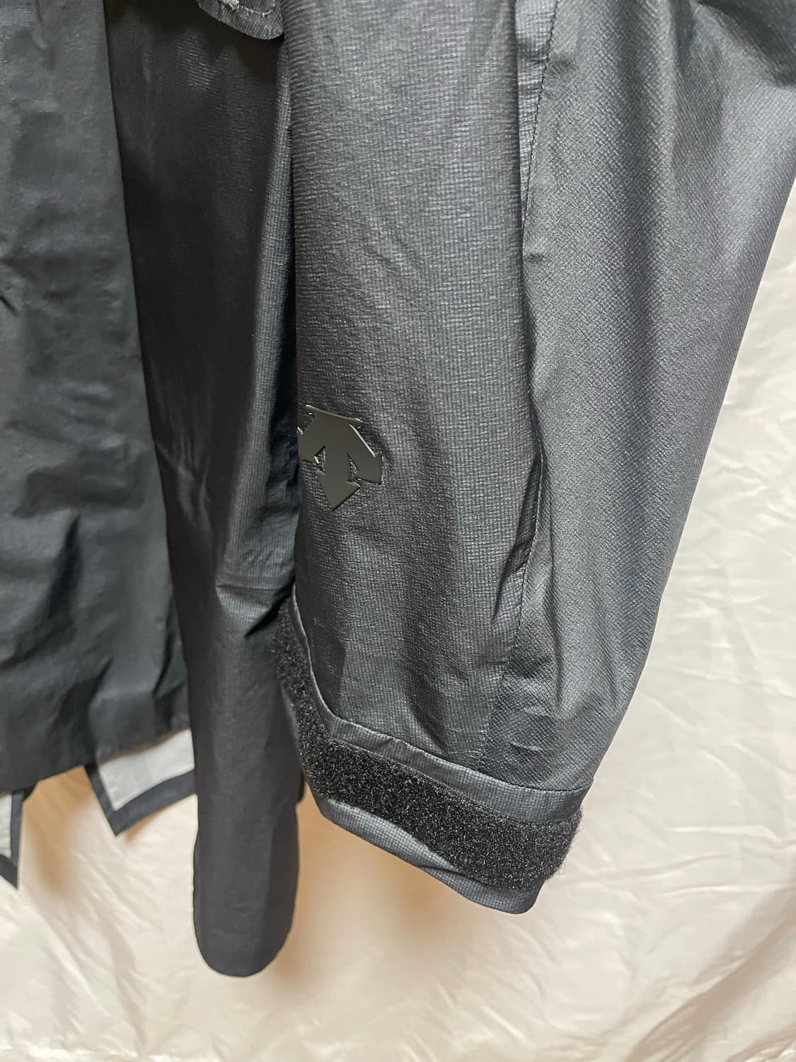 데상트 올터레인 피쉬테일 파카 상품이미지9