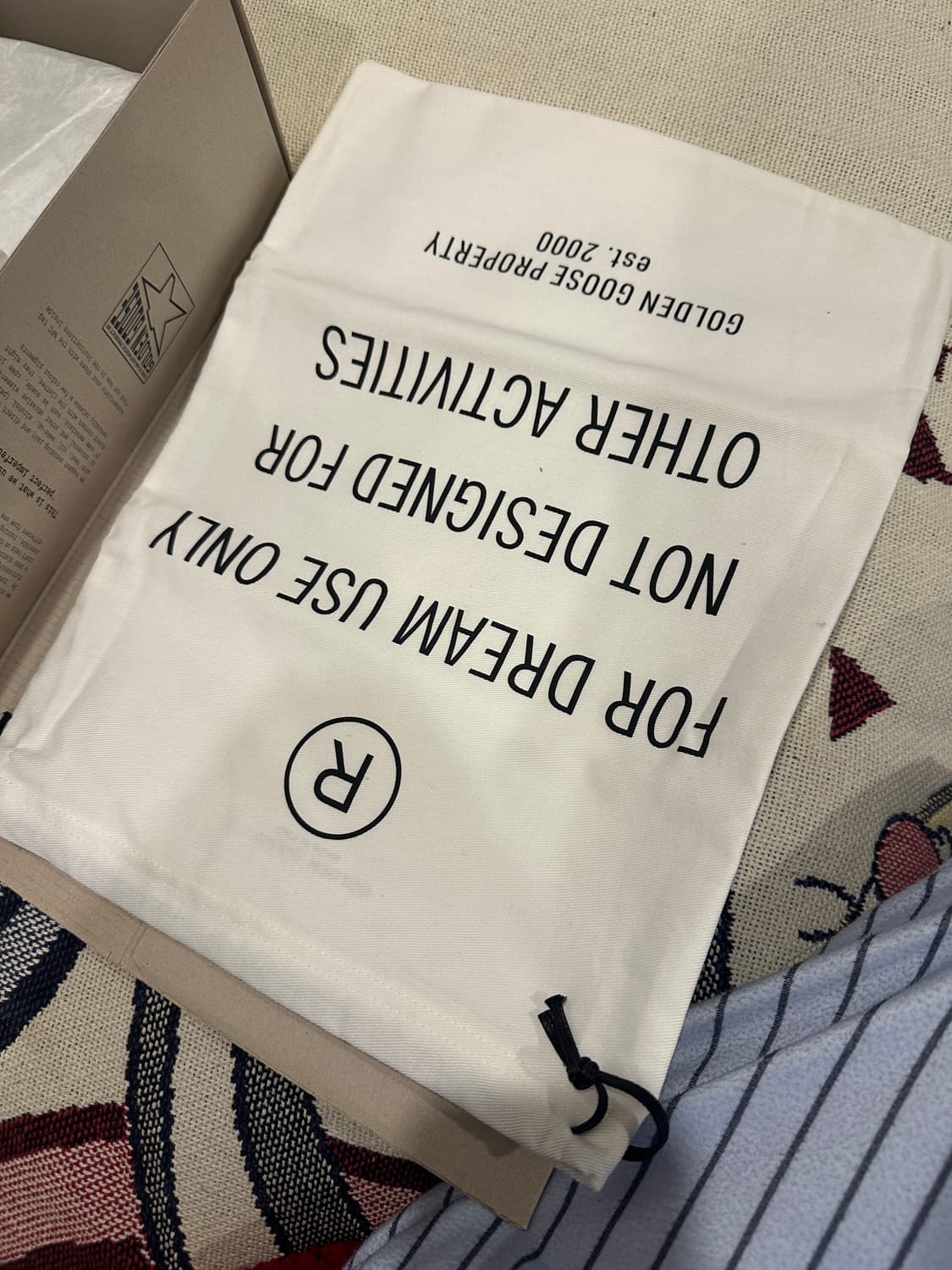 골든구스 스타단 화이트 실버탭 스니커즈 36 GWF00128-F00218 상품이미지6