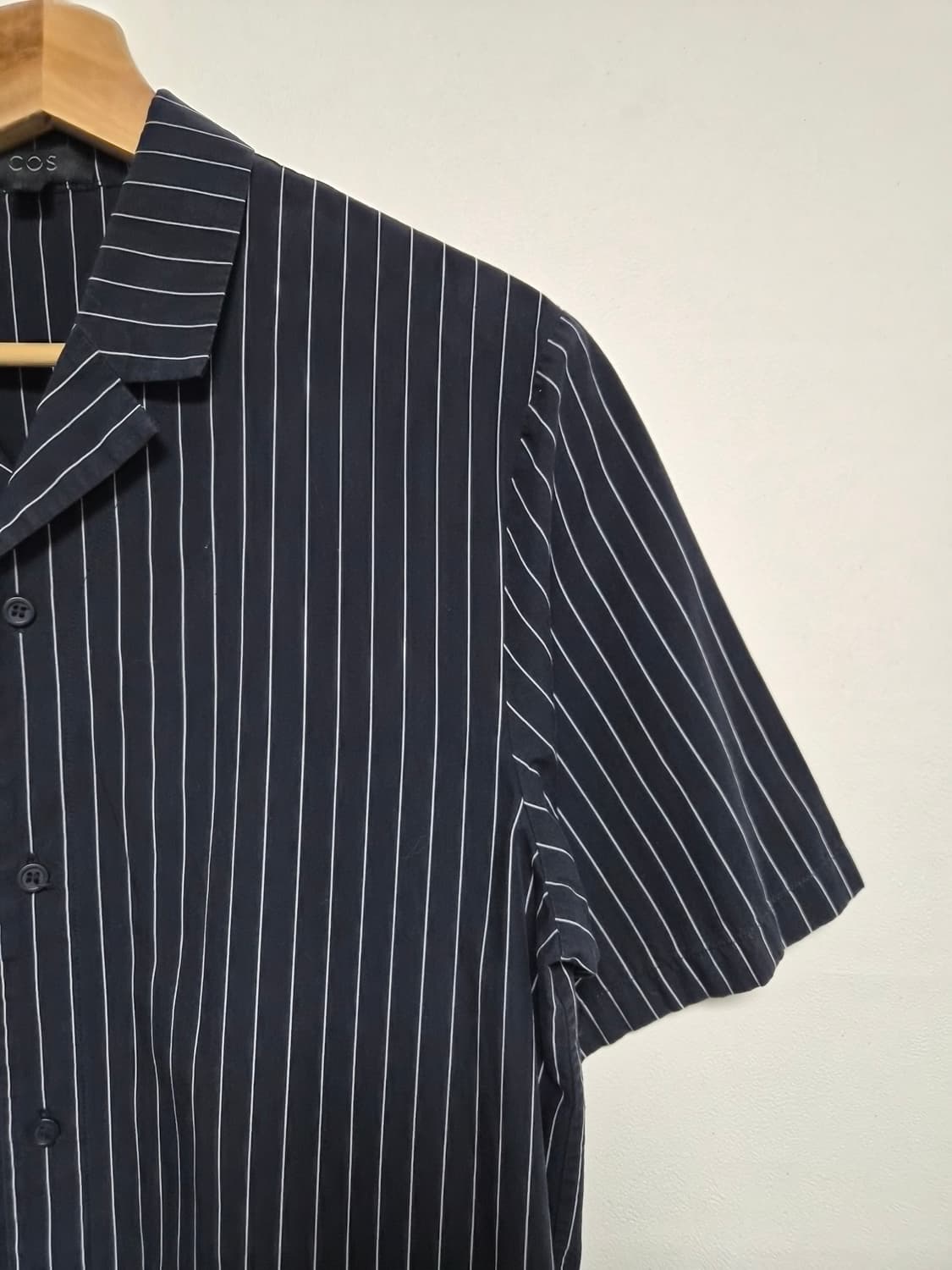 코스Cos 스트라이프 반팔 셔츠 S사이즈 - S282 상품이미지3