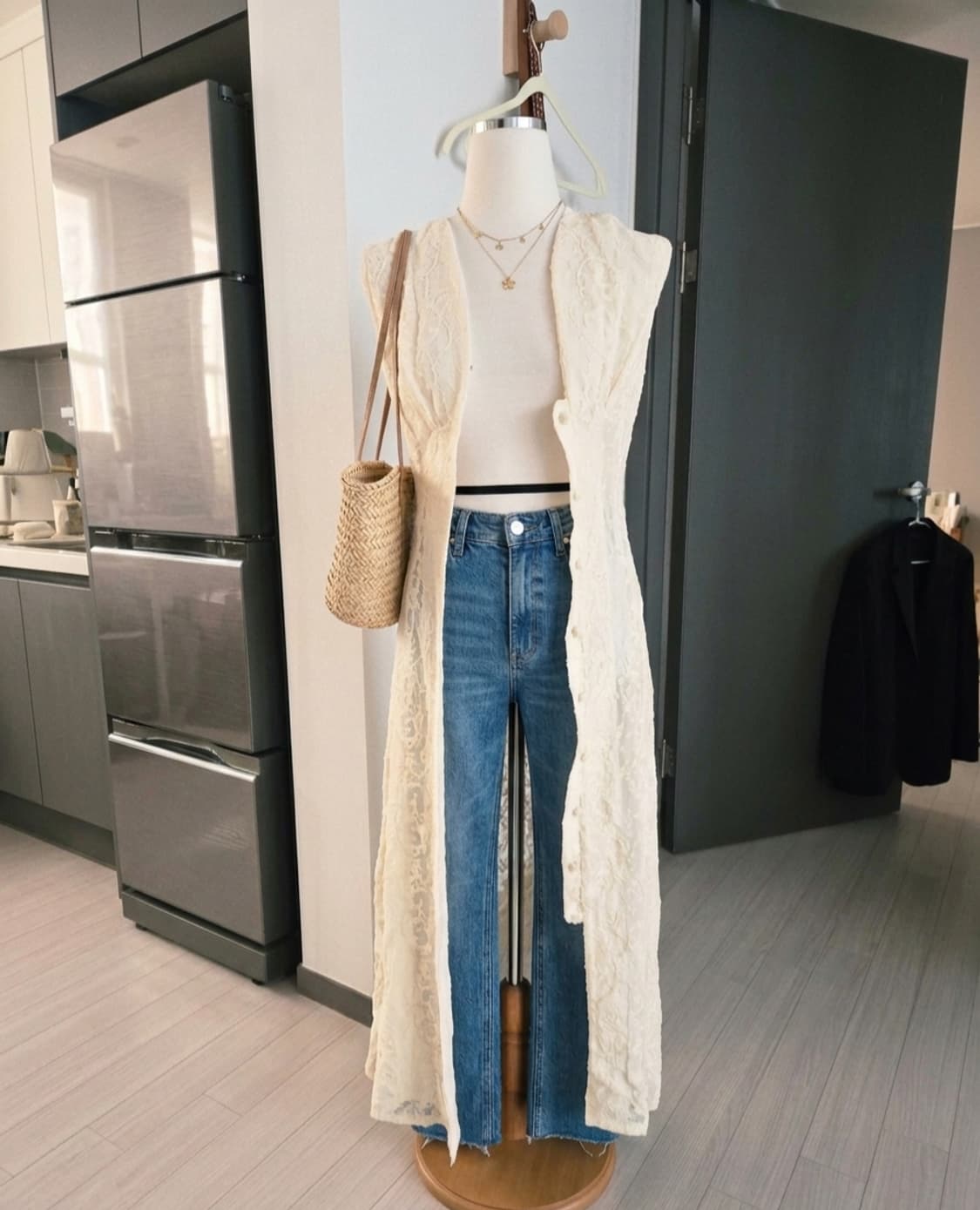 레이스 자수 레이어드 롱 로브 (화이트/아이보리) 상품이미지3