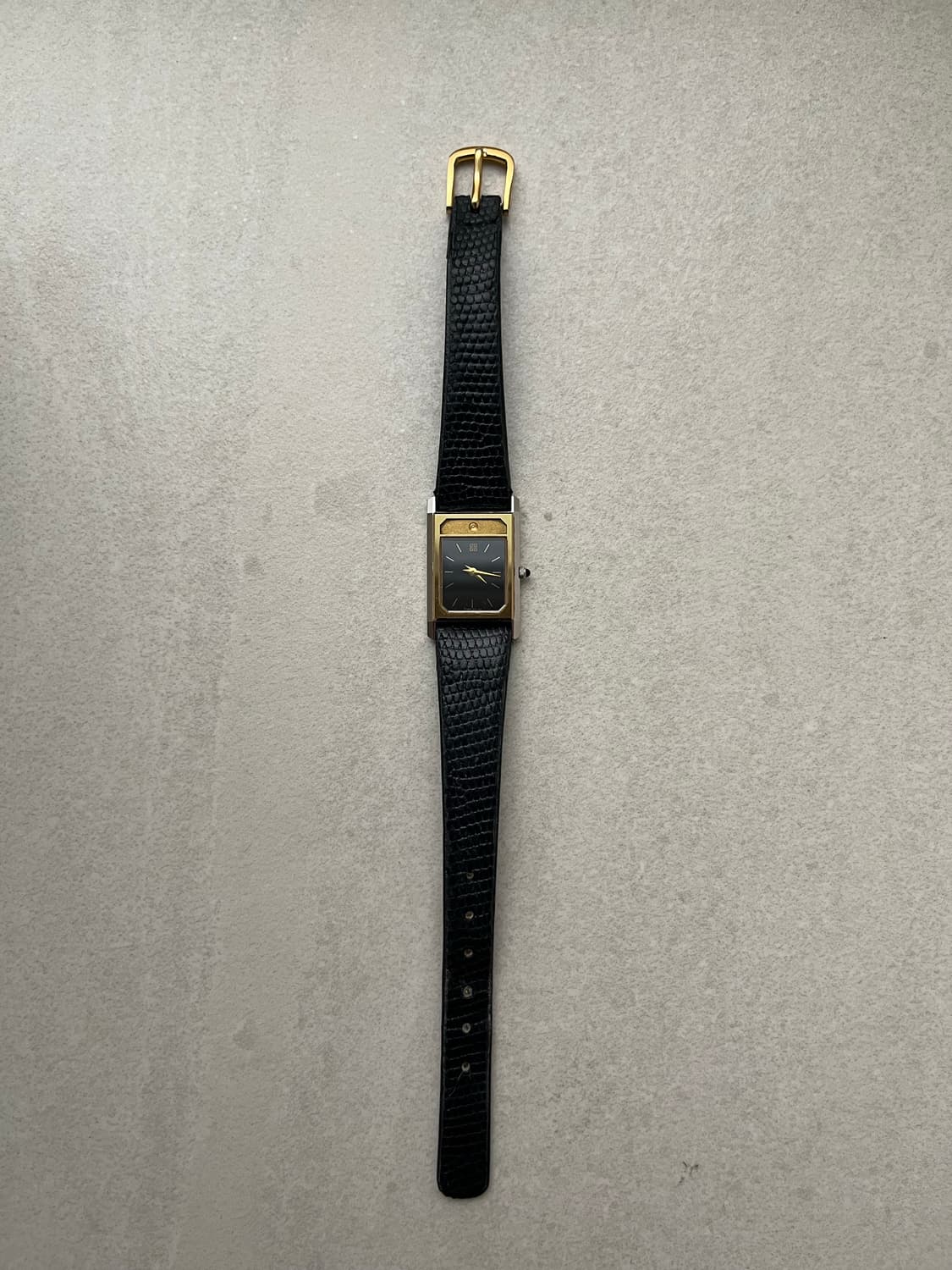 지방시 뱀피 스트랩 빈티지 시계 상품이미지4