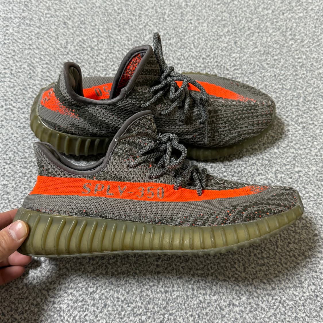 [정가 50만원] 아디다스 이지부스트 350 벨루가 265 상품이미지4