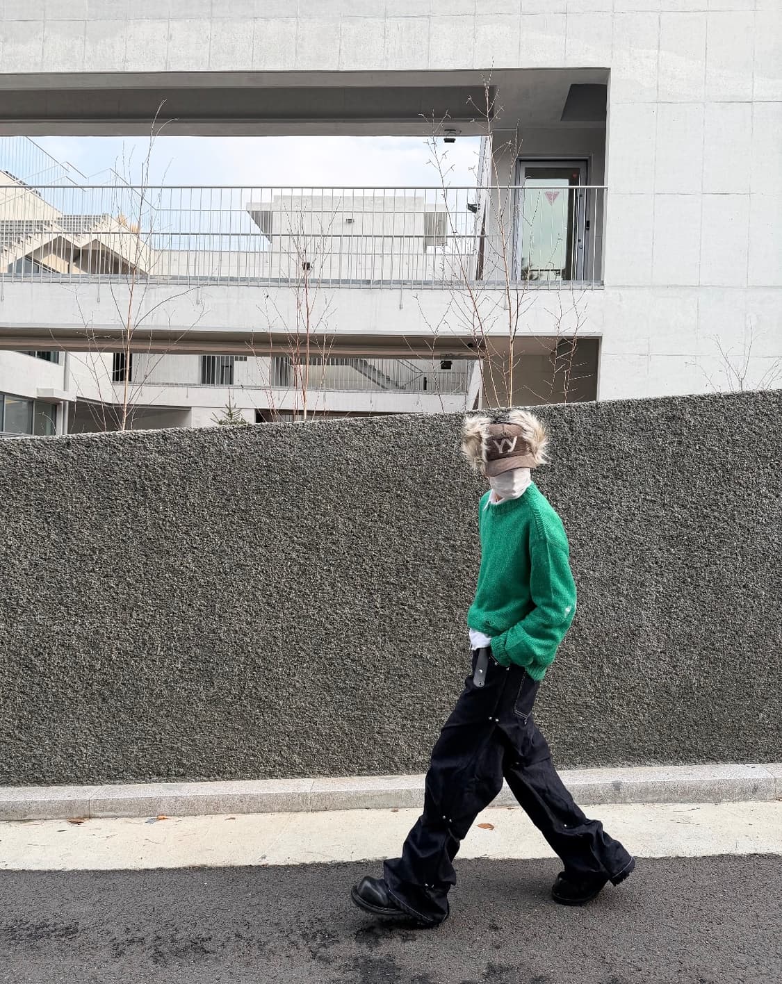 AAO viedit starry stud random tuck pants 상품이미지2