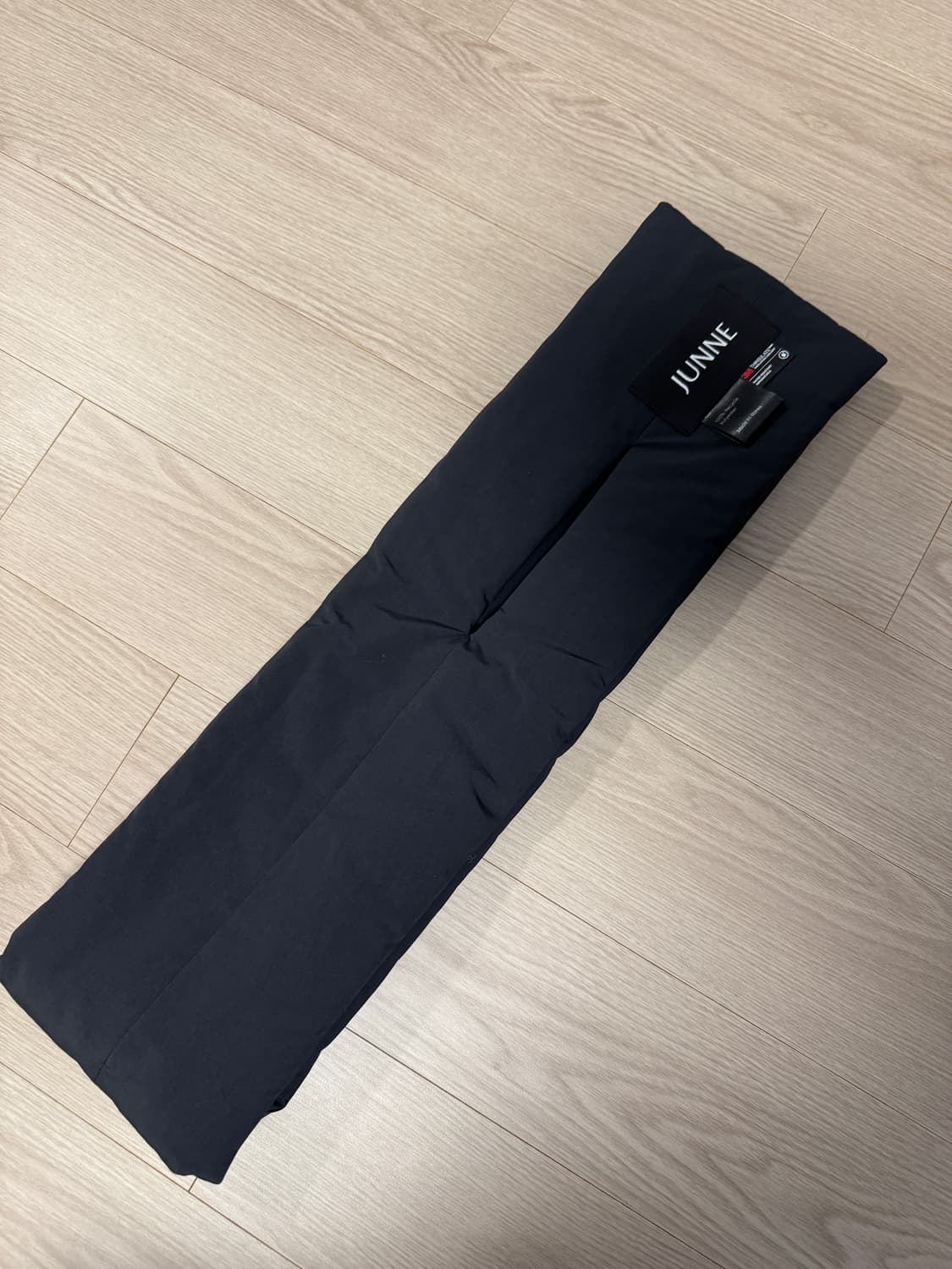 준느 A04 패디드 머플러 상품이미지3