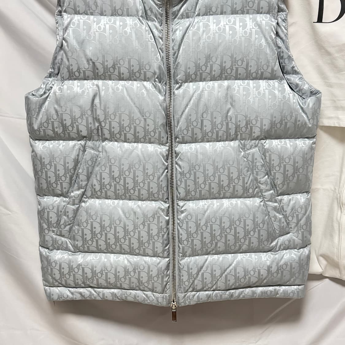 [S+급/48] 디올 오블리크 조끼 패딩 베스트 실버 상품이미지3