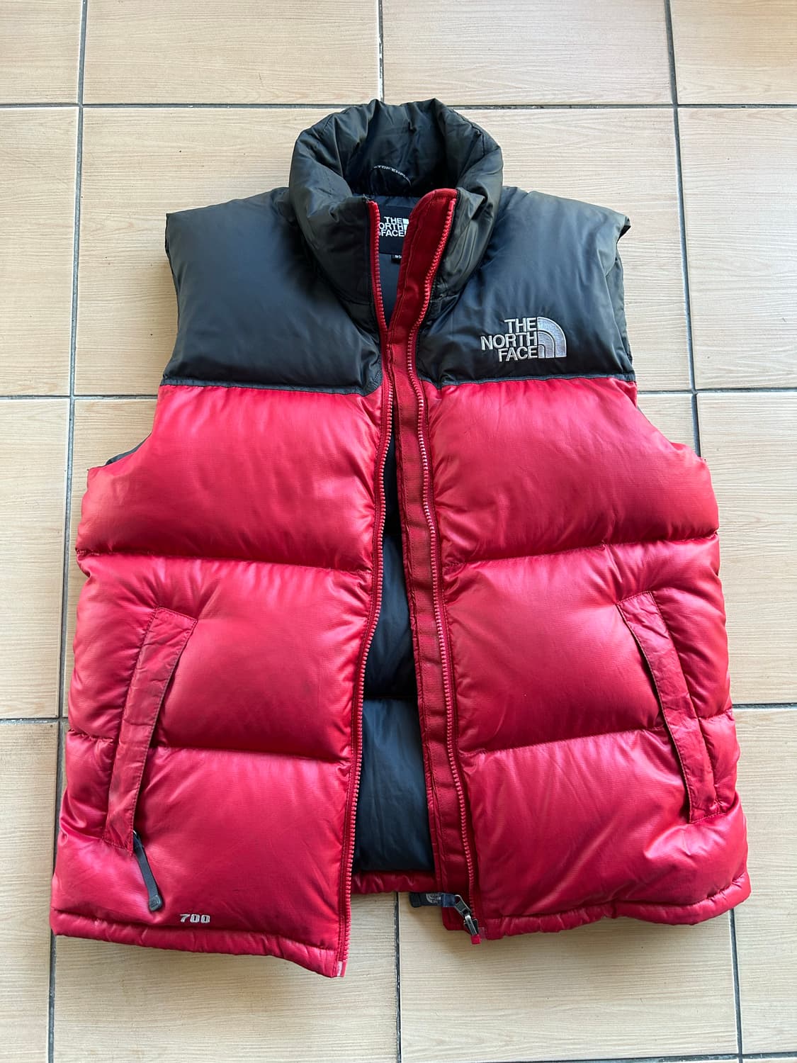 노스페이스 눕시베스트700 상품이미지1