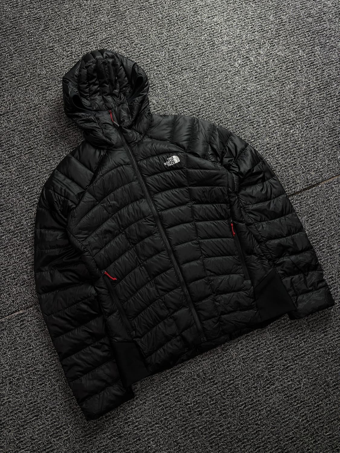 노스페이스 우먼스 후디 경량 다운 패딩 자켓 1621 상품이미지1