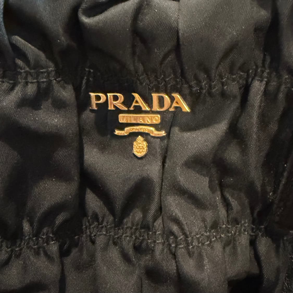 프라다 테수토 고프레 나일론 토트백 상품이미지6