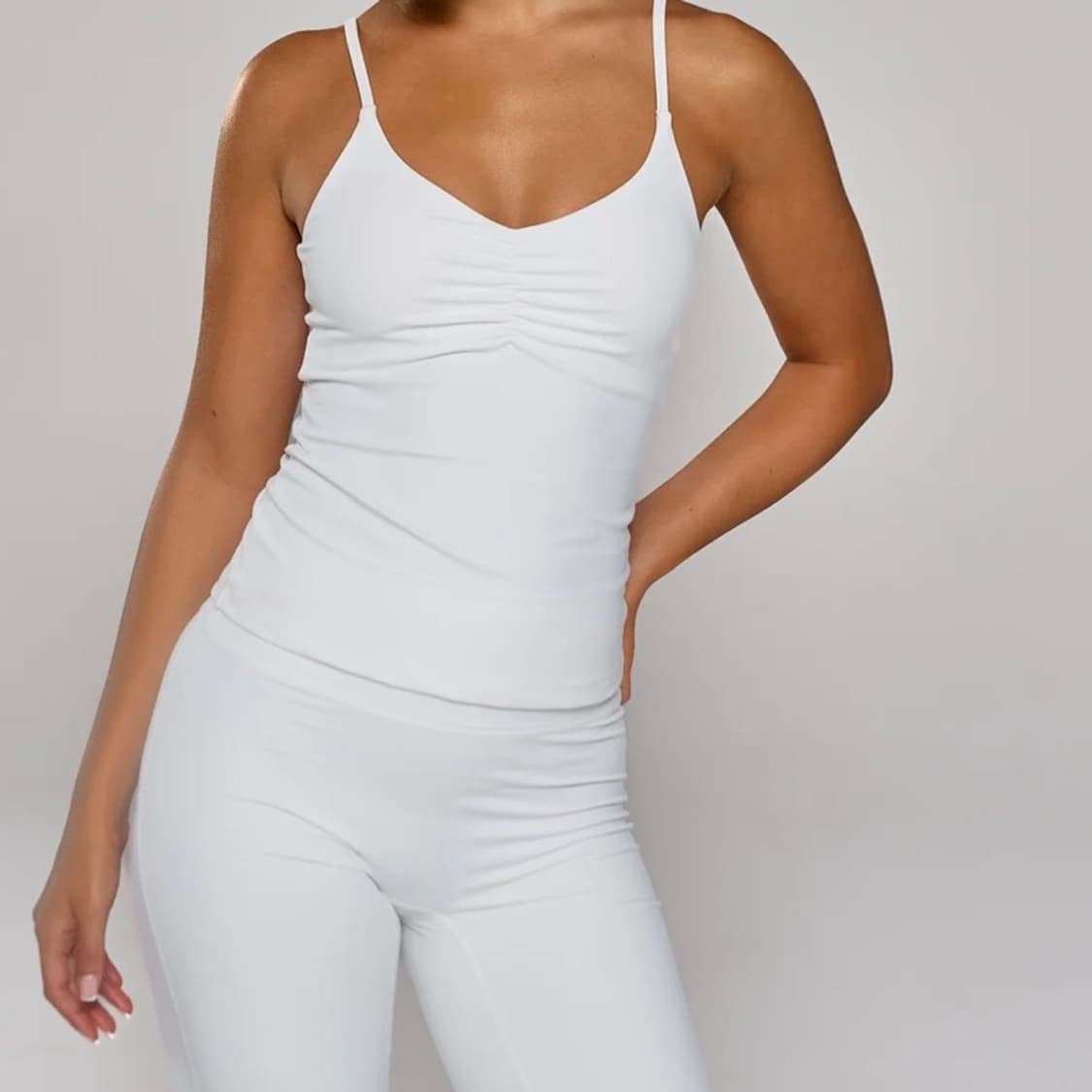 exercere scrunch tank top white.s 상품이미지2