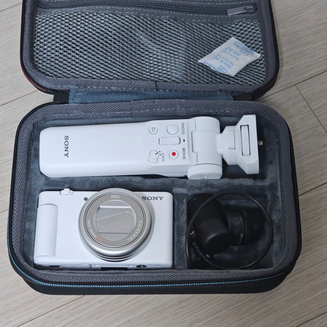 소니 ZV-1M2 화이트 카메라 풀세트  상품이미지3