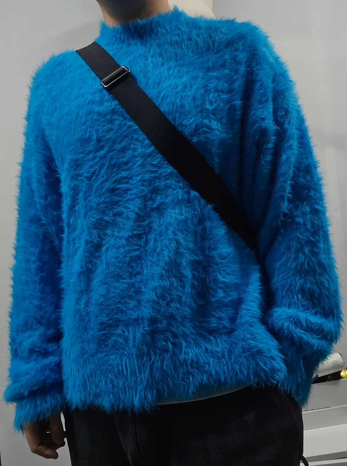 Alfred Alex 알프레드 알렉스 블루 퍼 니트 스웨터 상품이미지1