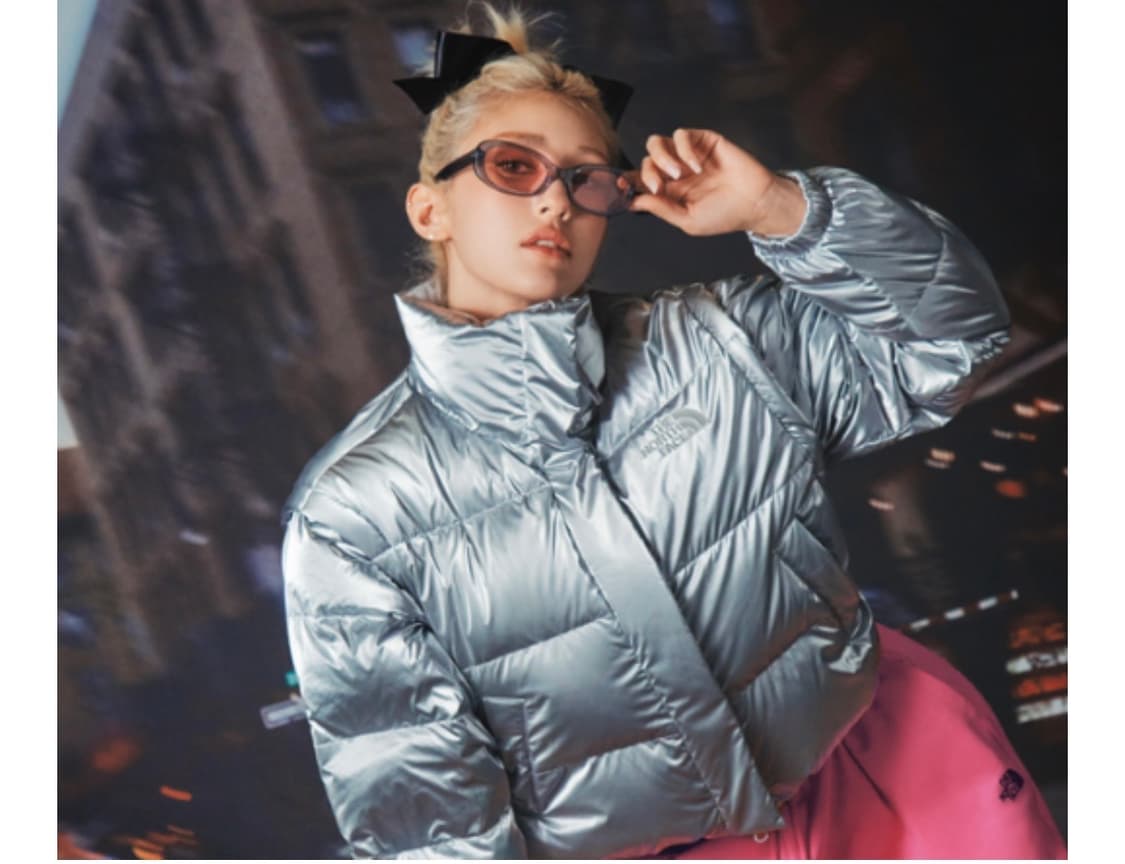 노스페이스 글로시 디테쳐블 패딩-실버 상품이미지2