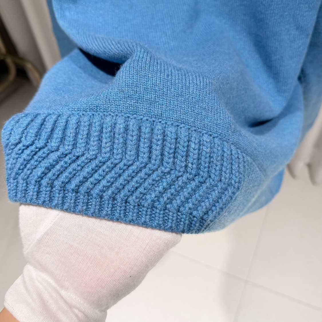 52 / 로로피아나 캐시미어 블루 니트 상품이미지7