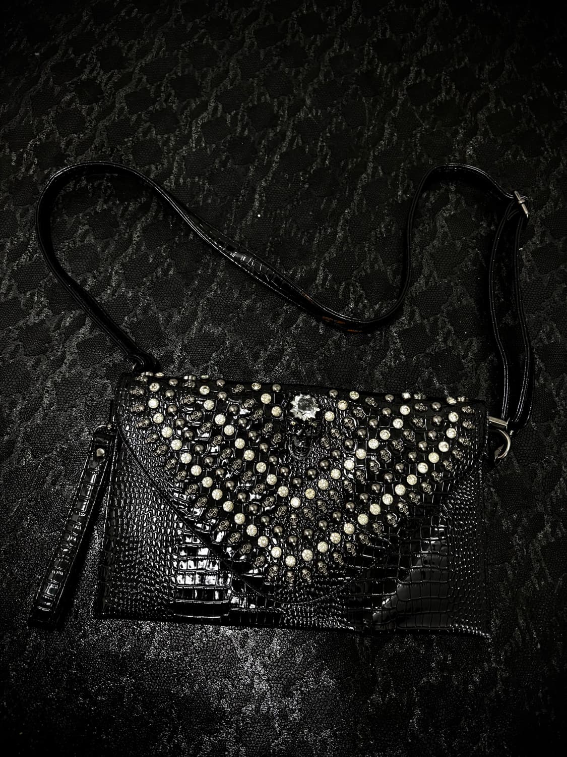 “Vintage”Skull Studded Bag 상품이미지3