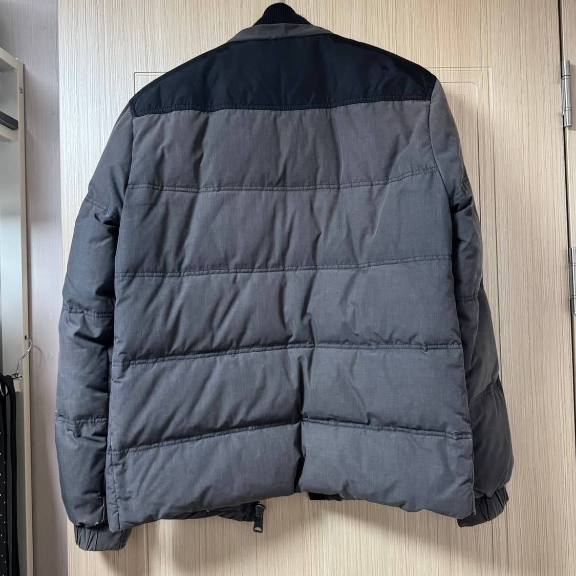 캘빈클라인 숏패딩 그레이 상품이미지3