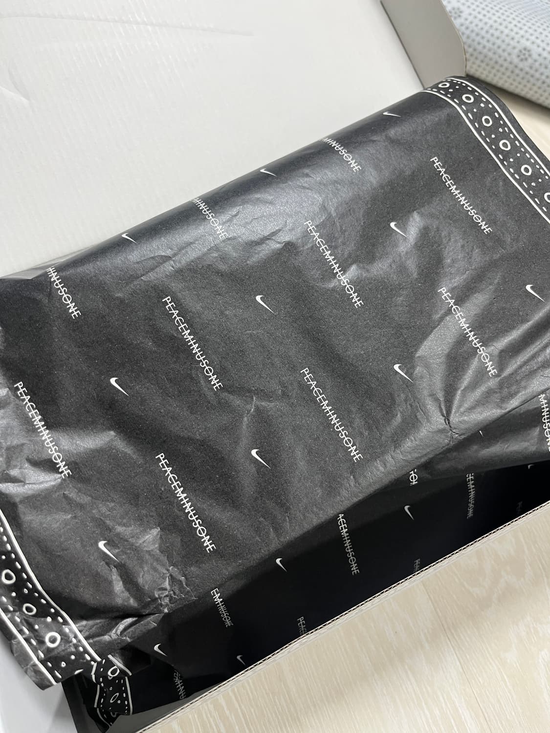 나이키 x 피스마이너스원 권도1 검흰 250 새상품 상품이미지6