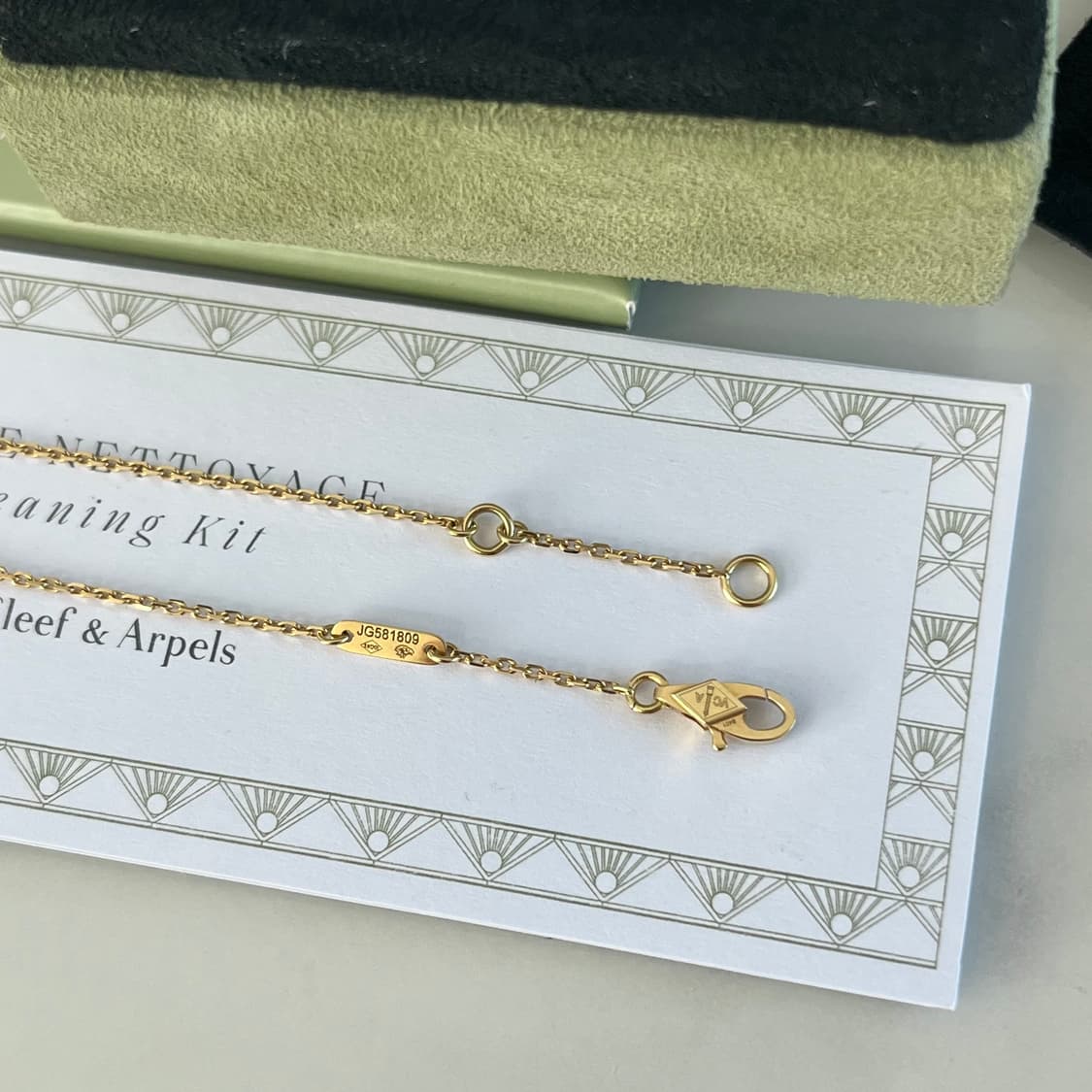 [미사용/정품] 반클리프 스위트 알함브라 목걸이 옐로우 골드 마더오브펄 상품이미지2